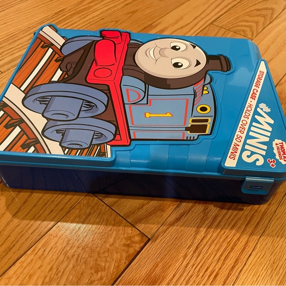Thomas the train, mini trains, and carrying case 25 trains and case - Picture 10 of 12